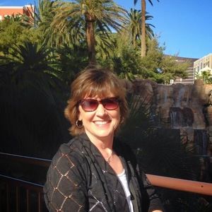 Meet your Posher, Stacy